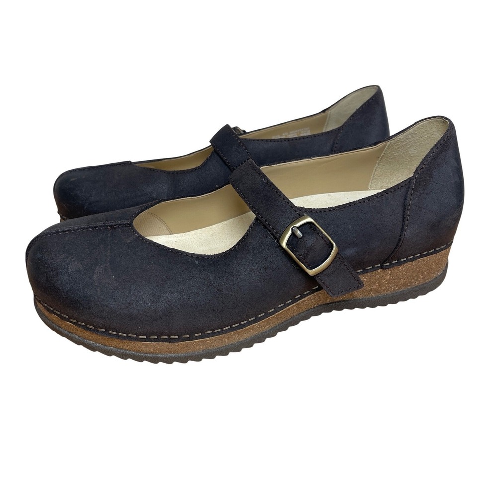 Dansko Mika Chocolate Brown Nubuck Leather Mary Jane Shoes 40 / 9.5 Buckle Flats